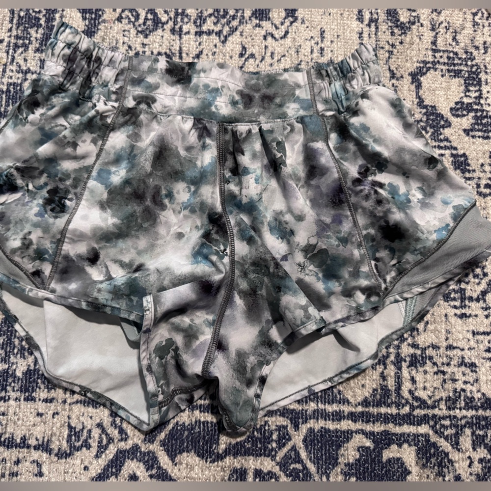 Tie dye blue lulu hottie hots